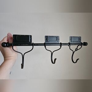 Black Metal Hooks Wall Mount Coat Rack